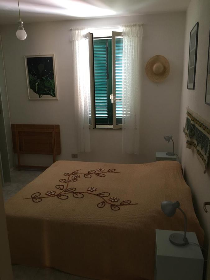 Appartamento In Paese A Santa Teresa Di Gallura Exteriör bild