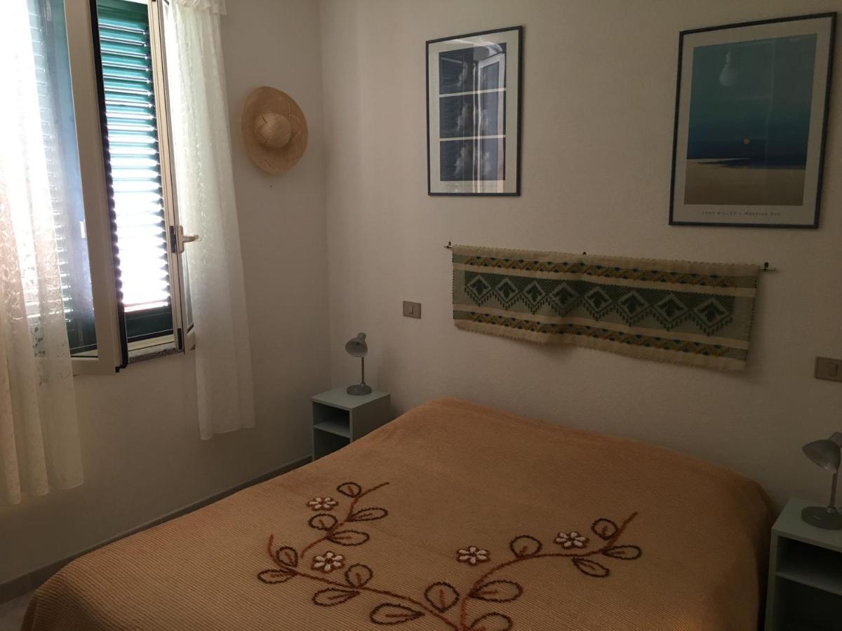 Appartamento In Paese A Santa Teresa Di Gallura Exteriör bild